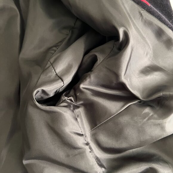 Talbots Black Red Floral Velvet Jacket Size 8 Roses Hidden Buttons Holid… - Picture 9 of 15